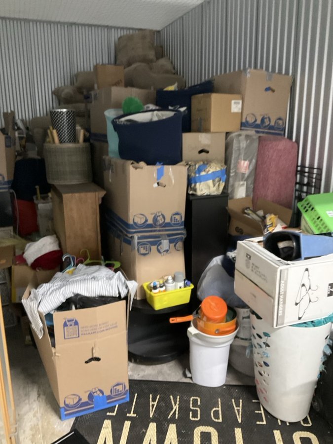 10 x 15 storage unit in Tucson, AZ