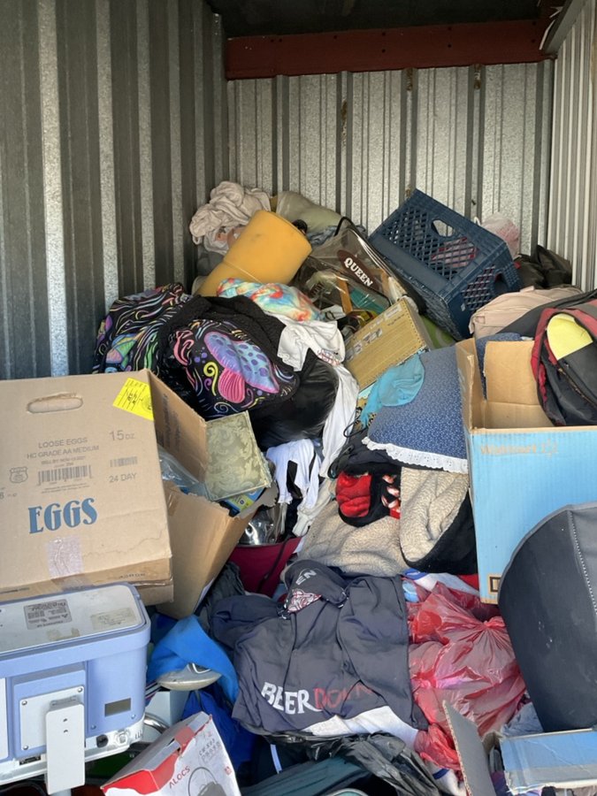 5 x 10 storage unit in Tucson, AZ