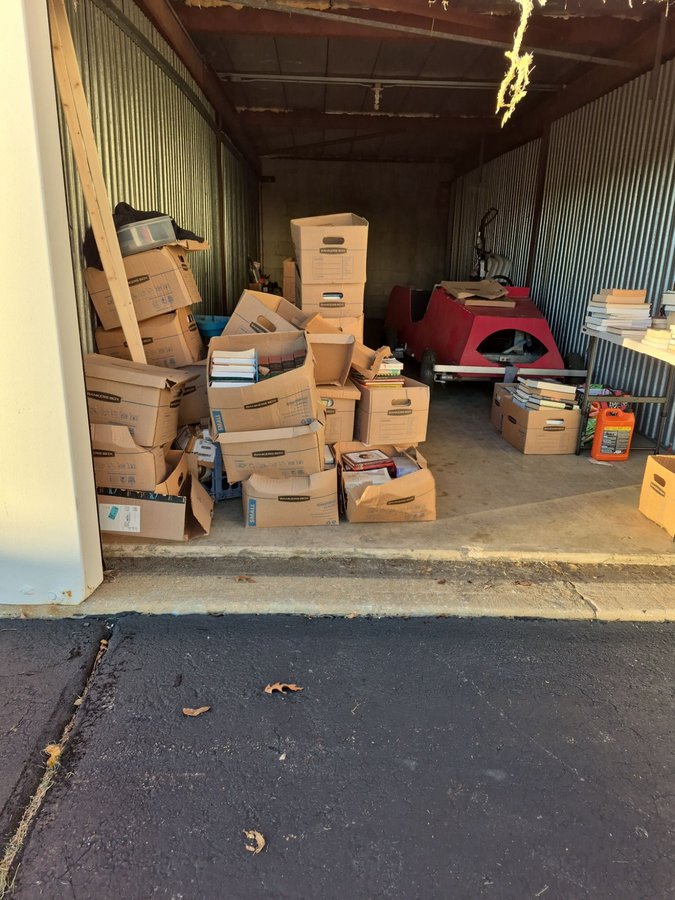 10 x 30 storage unit in Berlin, NJ