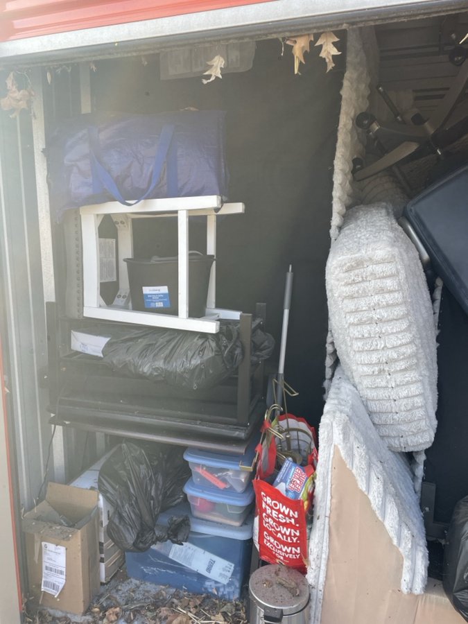 10 x 10 storage unit in Lindenwold, NJ