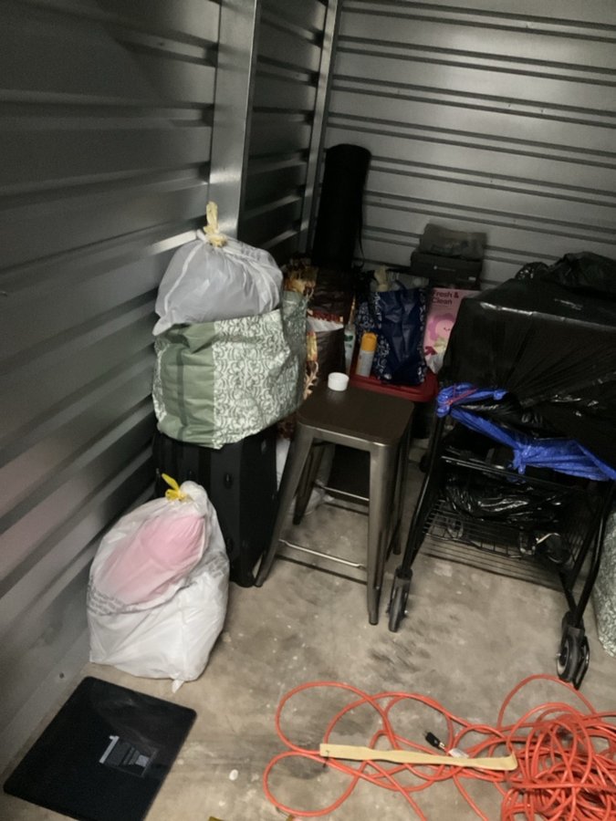 10 x 10 storage unit in Tucson, AZ