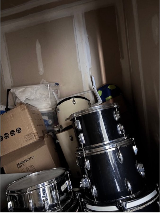 10 x 10 storage unit in Baltimore, MD