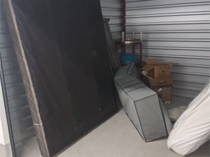 10 x 10 storage unit in Beltsville, MD