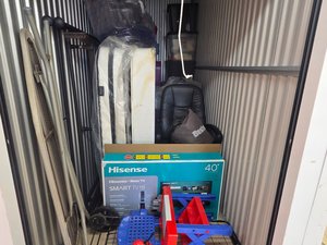5 x 10 storage unit in E Stroudsburg, PA