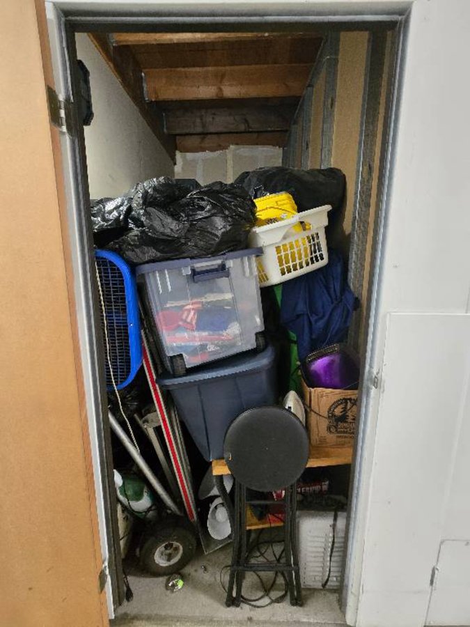 5 x 10 storage unit in Placentia, CA