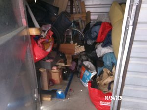 5 x 10 storage unit in Red Bluff, CA