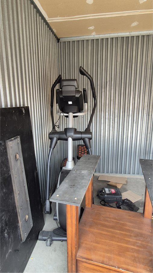 10 x 10 storage unit in Taylorsville, UT