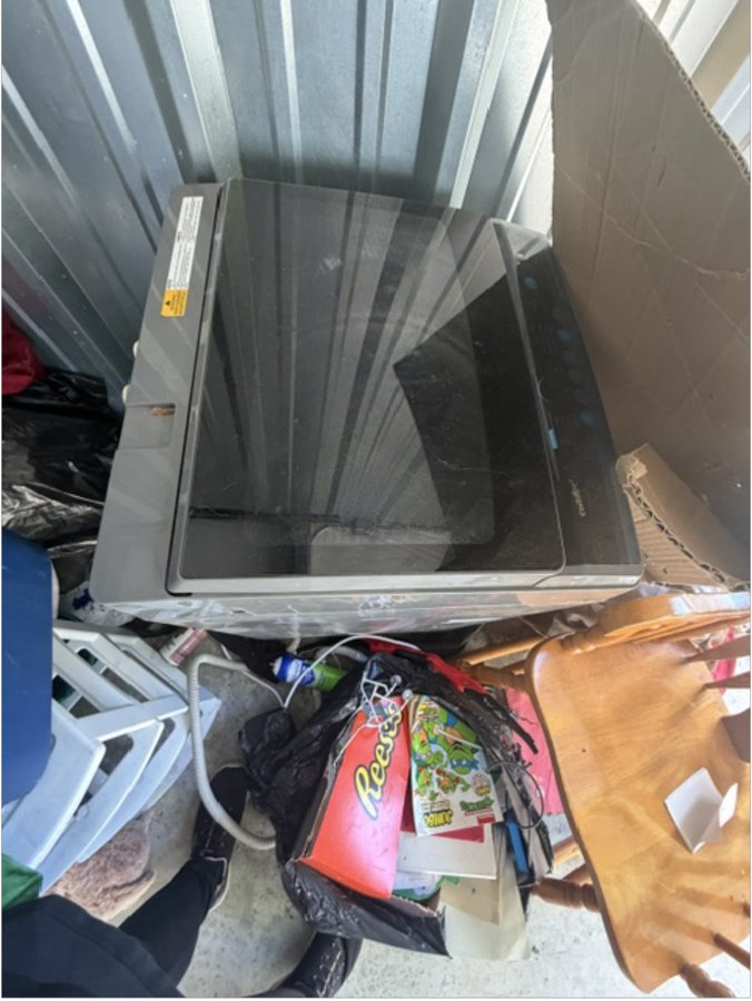 10 x 20 storage unit in Johnston, RI
