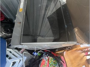 10 x 20 storage unit in Johnston, RI
