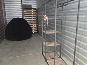 8 x 20 unit in Virginia Beach
