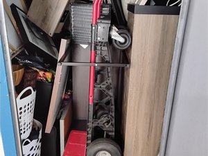 5 x 10 storage unit in Wayne, NJ