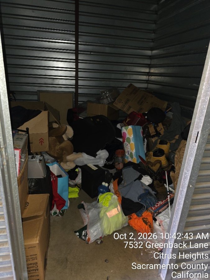 10 x 10 storage unit in Citrus Heights, CA