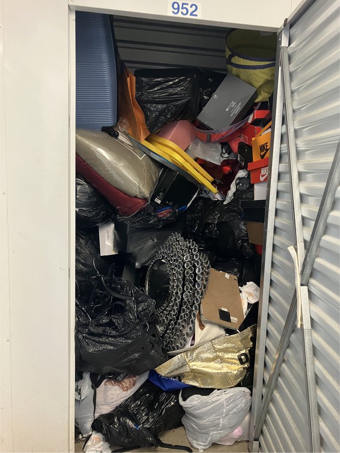 5 x 5 storage unit in Sarasota, FL