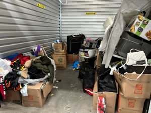 10 x 14 storage unit in Portland, OR