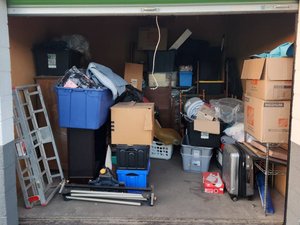 10 x 10 storage unit in Phoenix, AZ