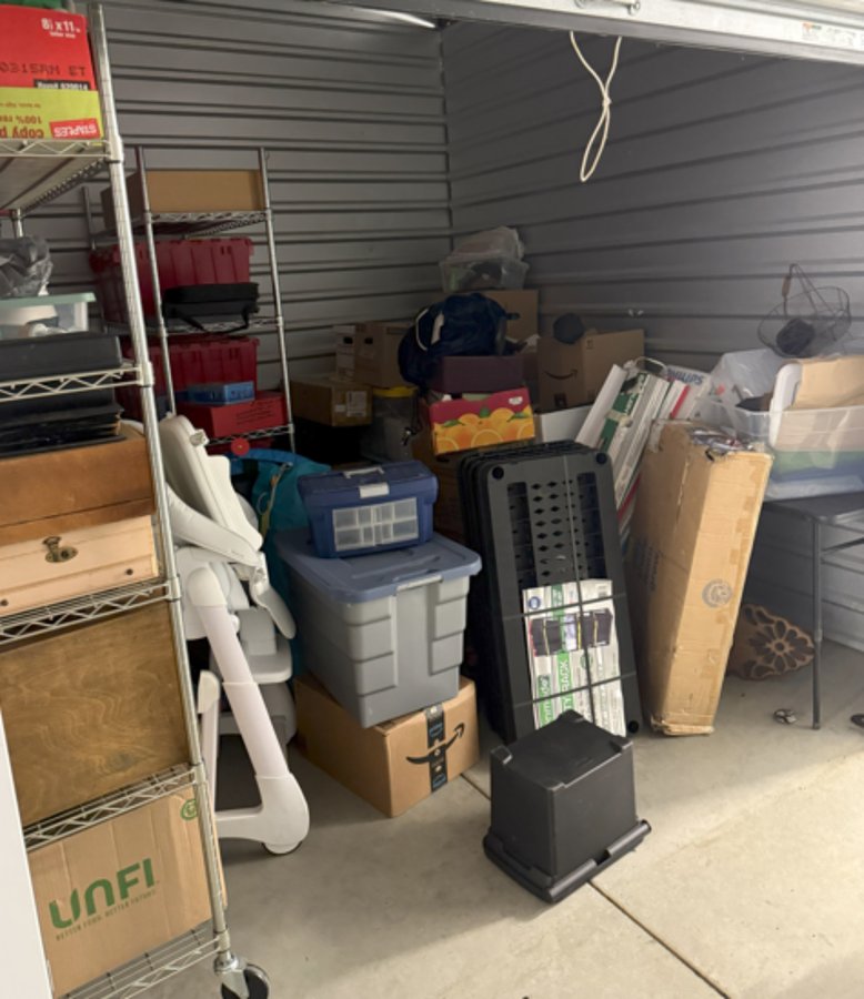 10 x 10 storage unit in Walkersville, MD