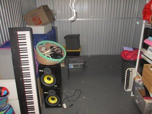 10 x 10 storage unit in Brooklyn, NY