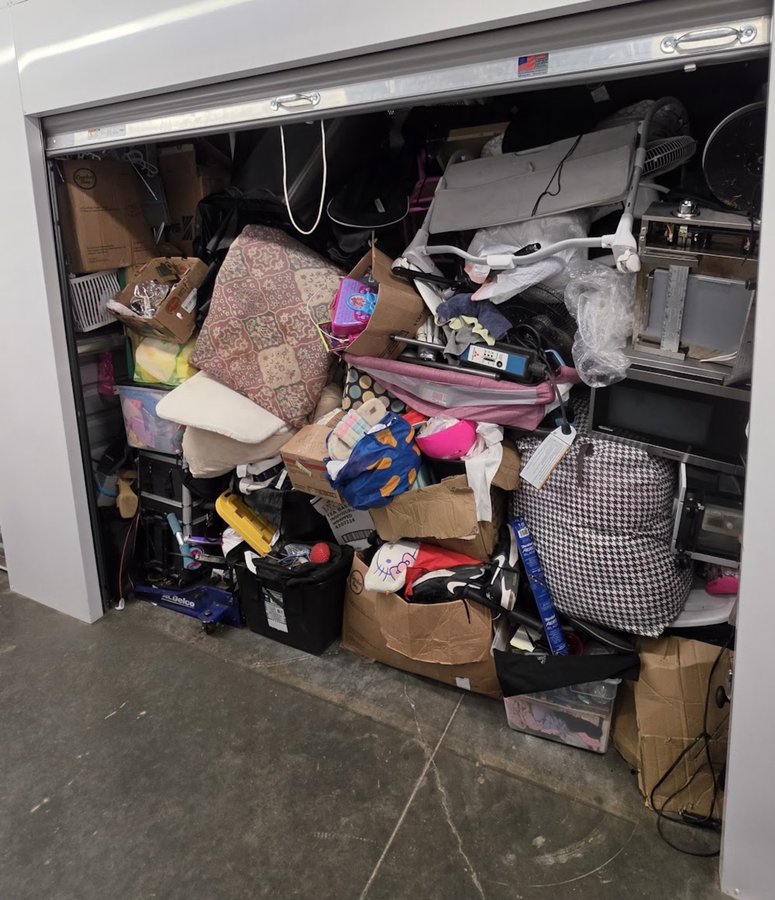 10 x 5 storage unit in Silverdale, WA