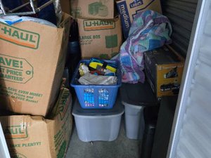 5 x 10 storage unit in Overland Park, KS