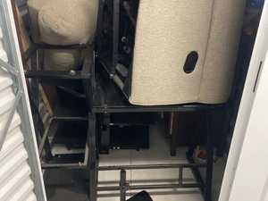5 x 10 storage unit in West Berlin, NJ
