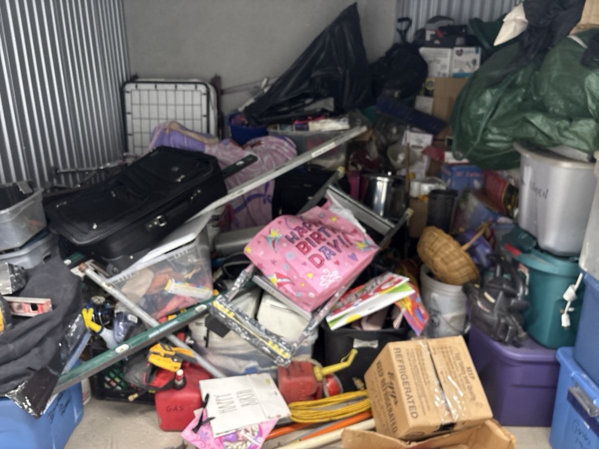 10 x 10 storage unit in Oak Lawn, IL