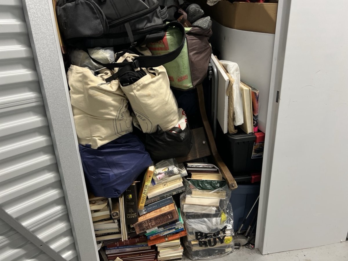 5 x 10 storage unit in Evanston, IL