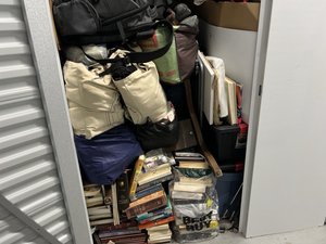 5 x 10 storage unit in Evanston, IL