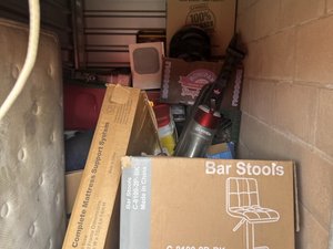 5 x 10 storage unit in Santa Maria, CA