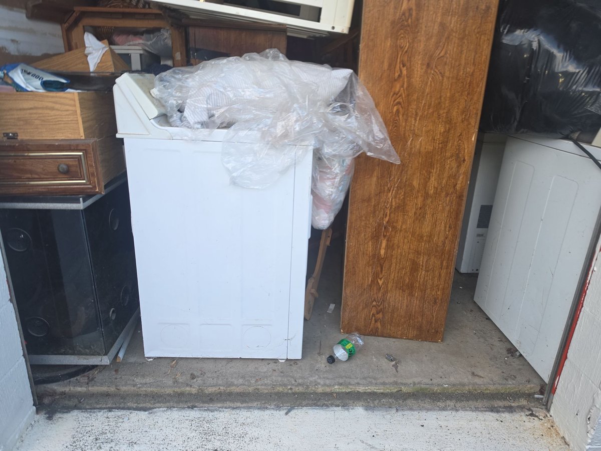 10 x 10 storage unit in Charlotte, NC