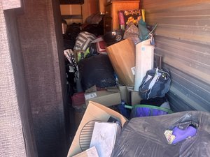 10 x 20 storage unit in Santa Maria, CA