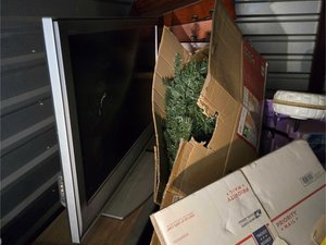 10 x 10 storage unit in Murrieta, CA