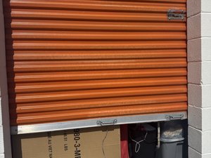 7 x 10 storage unit in Harvey, LA