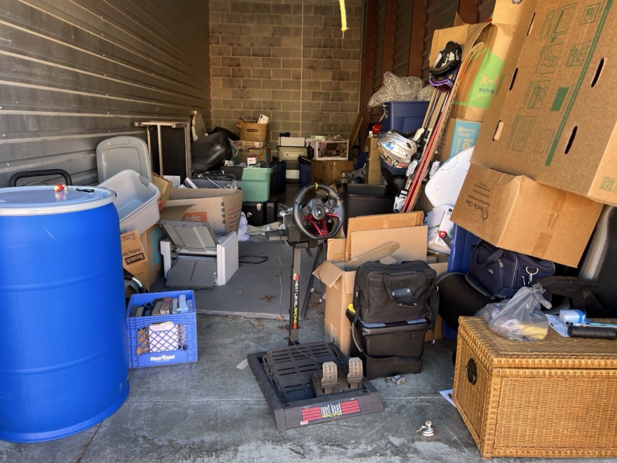 10 x 30 storage unit in Morton Grove, IL