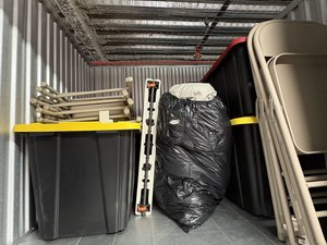 5 x 5 storage unit in Astoria, NY