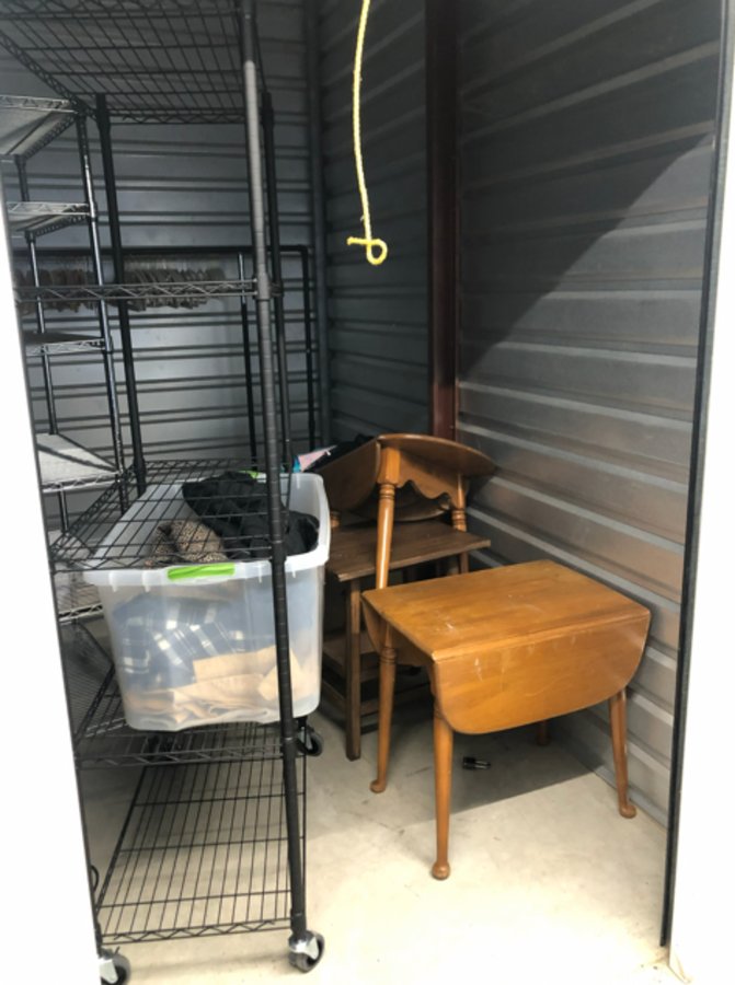 10 x 10 storage unit in Walkersville, MD
