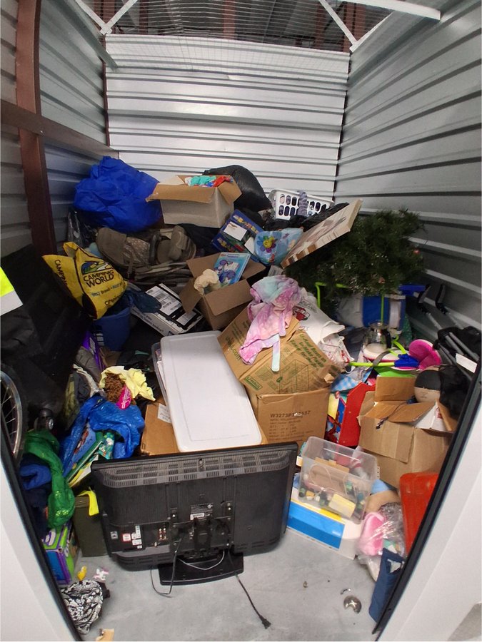 7 x 10 storage unit in Hanover, PA