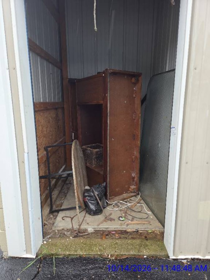 5 x 5 storage unit in Washington, IN