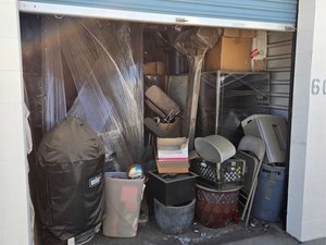 10 x 20 storage unit in Murrieta, CA