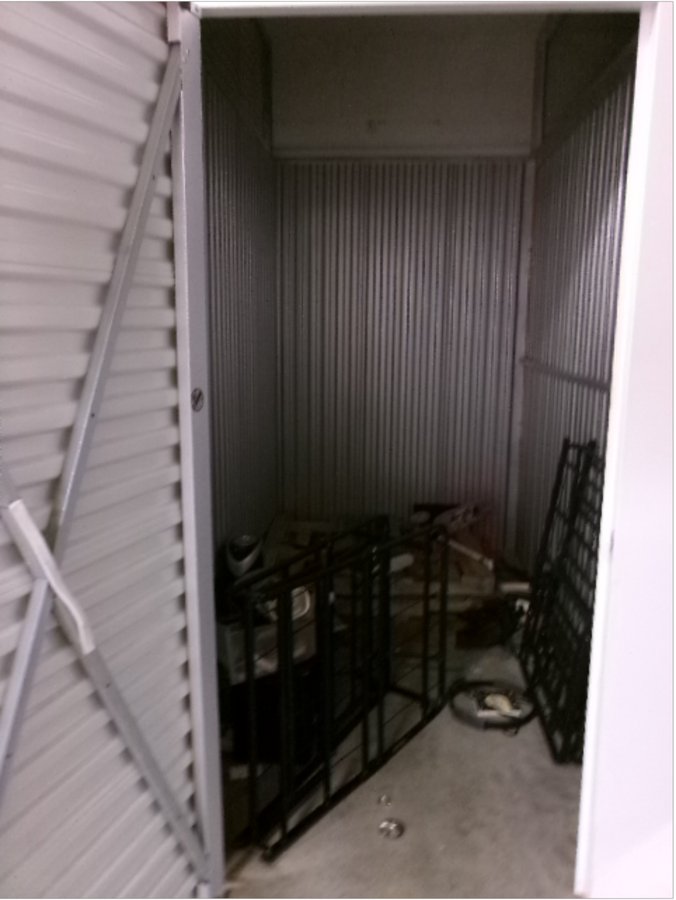 5 x 8 storage unit in Salem, MA