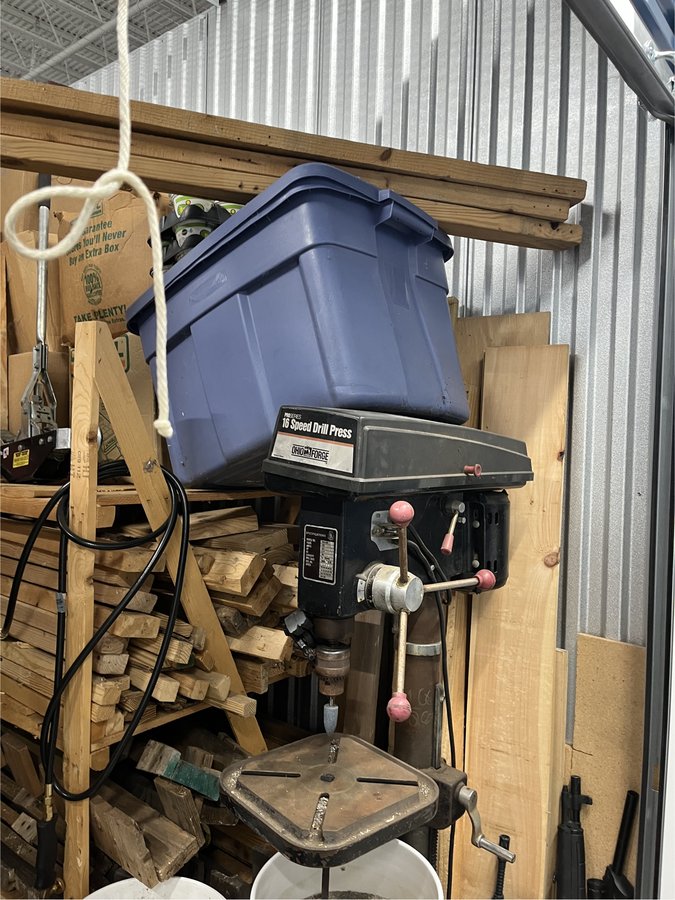 10 x 10 storage unit in Middletown, NY
