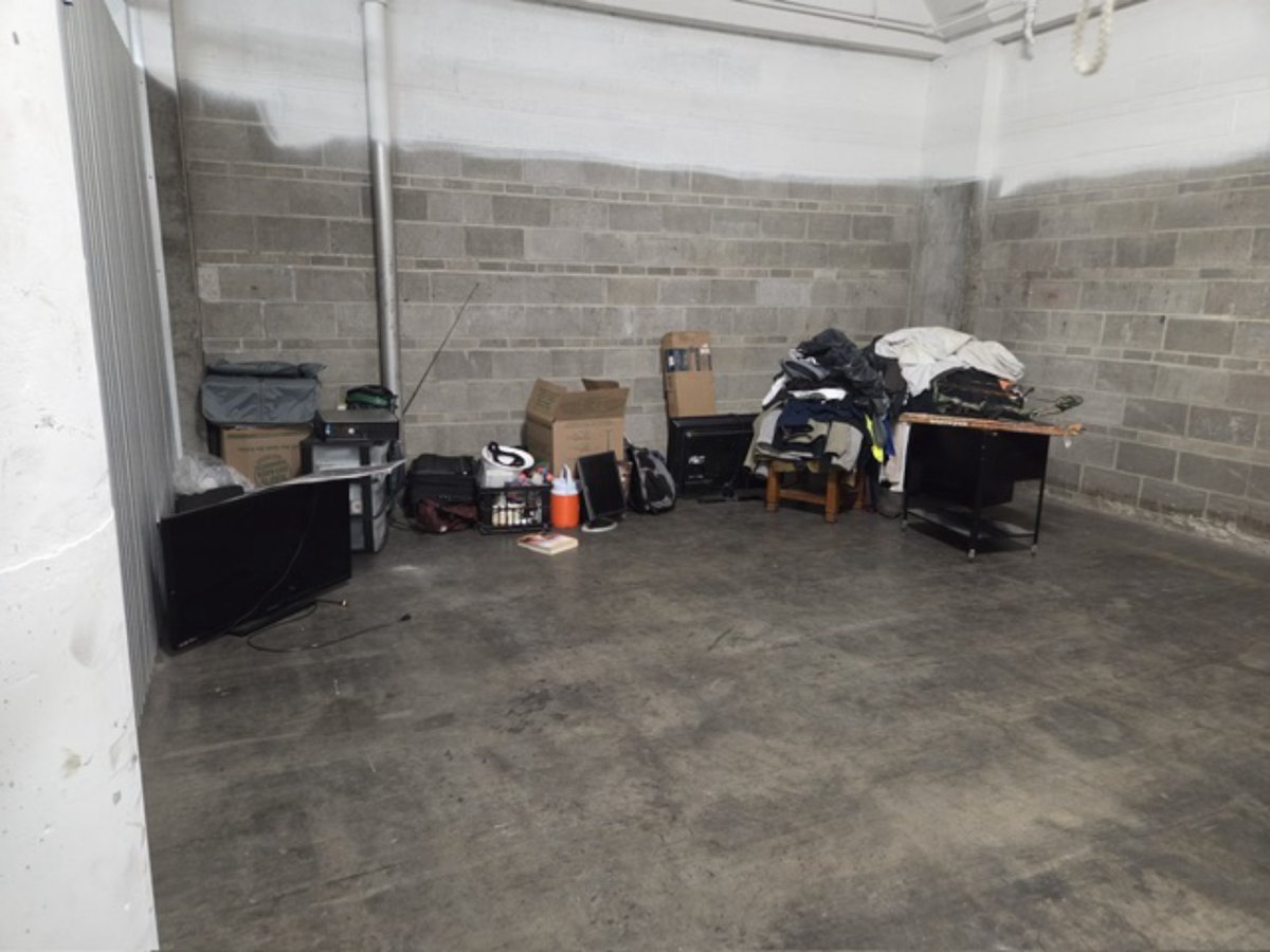 18 x 18 storage unit in Kansas City, MO