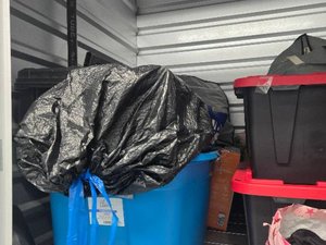 5 x 5 storage unit in Brentwood, MD