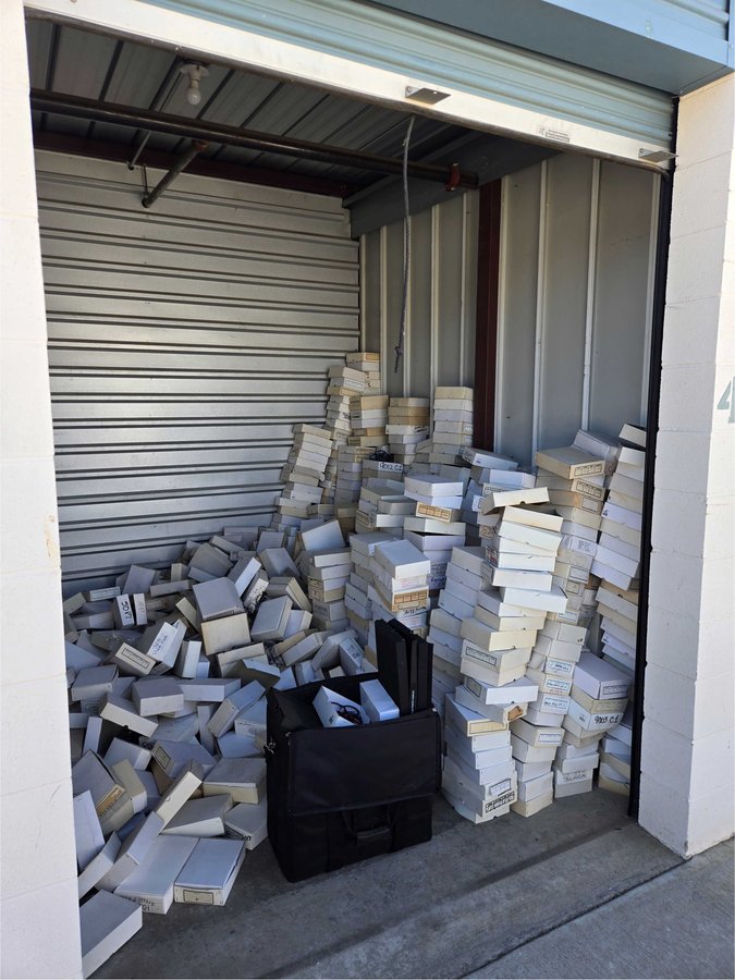 10 x 10 storage unit in Murrieta, CA