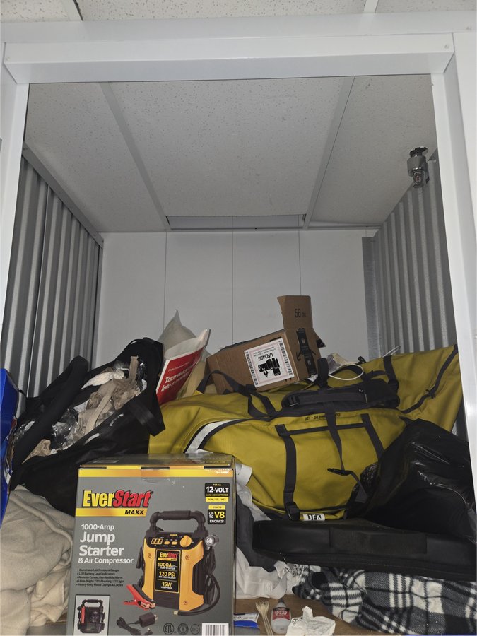 4 x 4 storage unit in Union, NJ