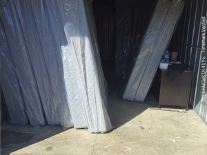 10 x 20 storage unit in N. Highlands, CA