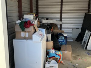 10 x 15 storage unit in Lancaster, PA