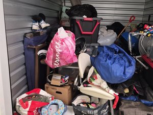 7 x 10 storage unit in Sicklerville, NJ