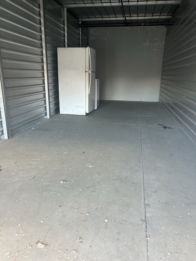 10 x 30 storage unit in San Bernardino, CA