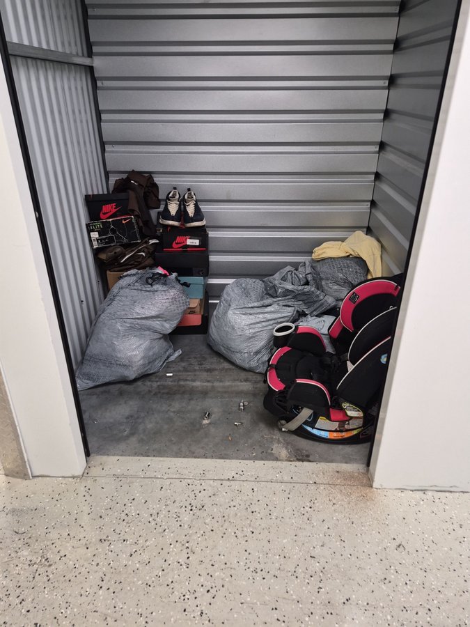 5 x 5 storage unit in Sicklerville, NJ