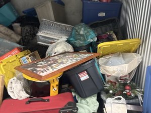 10 x 11 storage unit in Oak Lawn, IL